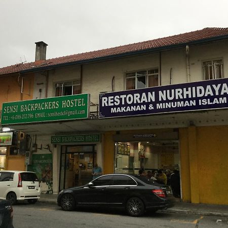 Sensi Backpackers Hostel 코타키나발루 외부 사진