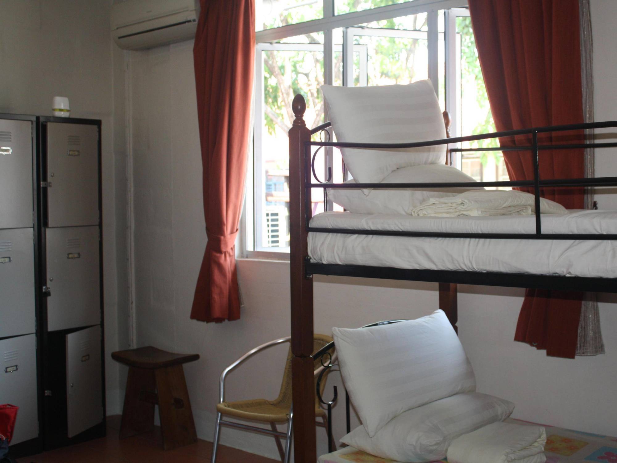 Sensi Backpackers Hostel 코타키나발루 외부 사진